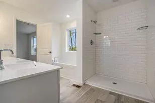 8412 Knotty Pine Ln, Kalamazoo, MI 49009 - Photo 13