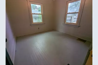 140 W Addison Street, Jackson, MI 49203 - Photo 5