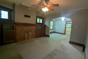 140 W Addison St, Jackson, MI 49203 - Photo 3