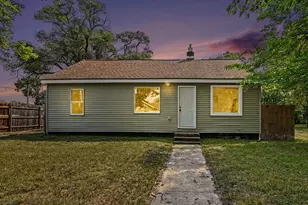 2304 Dyson St, Muskegon Heights, MI 49444 - Photo 1