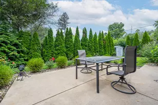 2110 Commonwealth Rd, Benton Harbor, MI 49022 - Photo 33