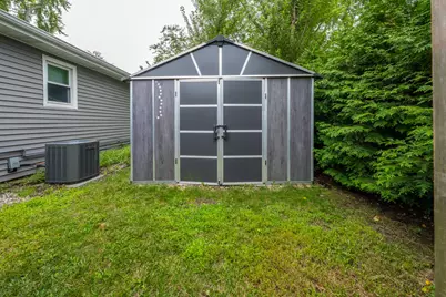 2110 Commonwealth Road, Benton Harbor, MI 49022 - Photo 37