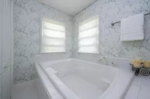 2110 Commonwealth Rd, Benton Harbor, MI 49022 - Photo 25