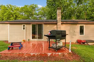 1401 S Miner Rd, Crystal, MI 48818 - Photo 21