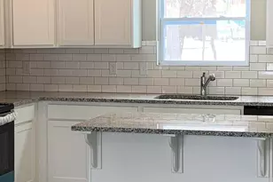 1453 Weatherstone Ln, Howell, MI 48843 - Photo 11