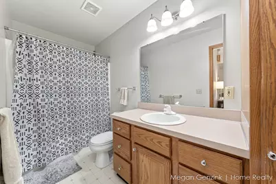 3259 Arrowhead Arms Court SW, Grandville, MI 49418 - Photo 13