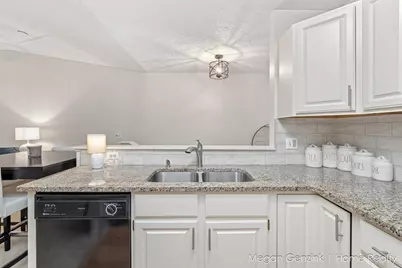 3259 Arrowhead Arms Court SW, Grandville, MI 49418 - Photo 11