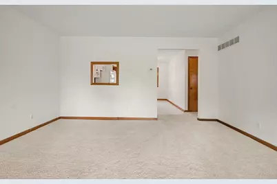 875 Andover Court SE, Kentwood, MI 49508 - Photo 3