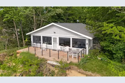 1140 Edgewater Terrace, South Haven, MI 49090 - Photo 3