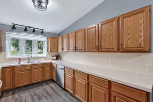 584 Gardenview Dr SW, Byron Center, MI 49315 - Photo 7