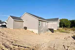 8332 Kettle Oak Dr SE, Alto, MI 49302 - Photo 3