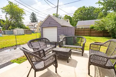 661 W Coy Avenue, Hazel Park, MI 48030 - Photo 27