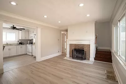 661 W Coy Avenue, Hazel Park, MI 48030 - Photo 5