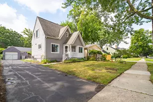 661 W Coy Ave, Hazel Park, MI 48030 - Photo 3