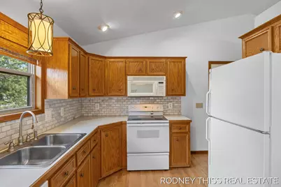 11487 Eagle Nest Court, Allendale, MI 49401 - Photo 13