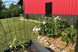 21640 E Ridge Rd, Grand Marais, MI 49839 - Photo 7