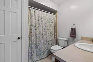 2277 Radcliff Cir SE, Grand Rapids, MI 49546 - Photo 11