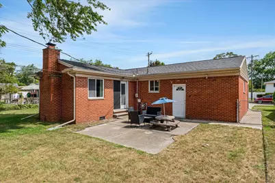 10115 Bassett Street, Livonia, MI 48150 - Photo 15