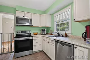 415 Hastings St, Allegan, MI 49010 - Photo 7