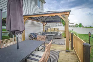 1742 Burr Pond Ln, Vicksburg, MI 49097 - Photo 13