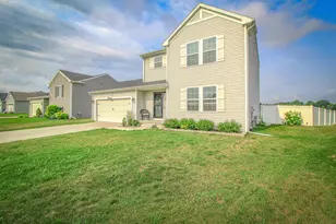 1742 Burr Pond Ln, Vicksburg, MI 49097 - Photo 1