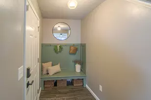 1742 Burr Pond Ln, Vicksburg, MI 49097 - Photo 19