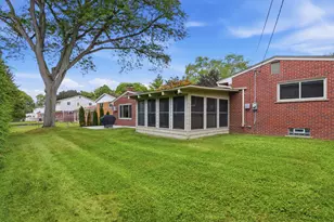 34357 Munger Dr, Livonia, MI 48154 - Photo 53