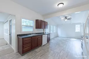 636 Hackett St, Ionia, MI 48846 - Photo 25