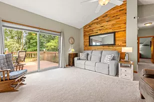 203 Canterbury Park, Battle Creek, MI 49015 - Photo 3