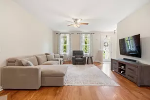 50002 Jackson Ln, Canton, MI 48188 - Photo 3