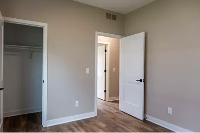 8463 Oak Shade Circle #27, Davison, MI 48423 - Photo 11