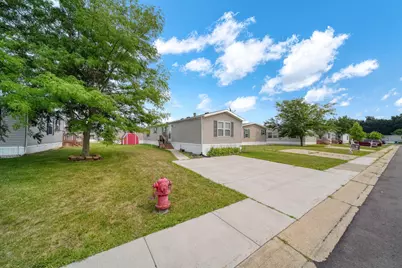 181 Newbury, Adrian, MI 49221 - Photo 3