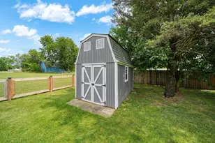 160 N St Ct, Jackson, MI 49201 - Photo 33