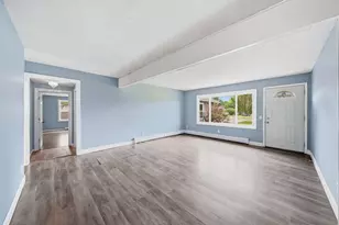 160 N St Ct, Jackson, MI 49201 - Photo 5