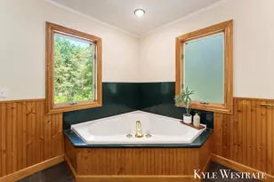 18883 168th Ave, Spring Lake, MI 49456 - Photo 19