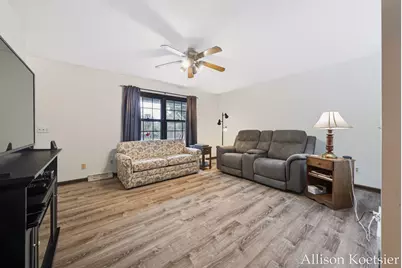 3609 Jupiter Avenue NE, Grand Rapids, MI 49525 - Photo 9
