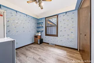 3609 Jupiter Ave NE, Grand Rapids, MI 49525 - Photo 31