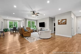 3105 Jamestown Ln, Fruitport, MI 49415 - Photo 9