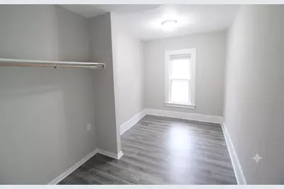 823 Mc Reynolds Avenue NW, Grand Rapids, MI 49504 - Photo 17