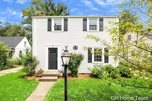 2138 Houseman Ave NE, Grand Rapids, MI 49505 - Photo 1