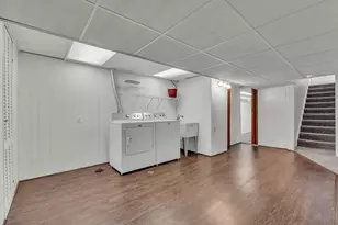 35075 Sansburn St, Westland, MI 48186 - Photo 29