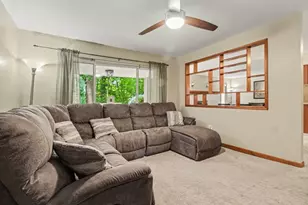 2880 Pebble Creek Dr, Ann Arbor, MI 48108 - Photo 5