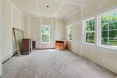 102 Worden Avenue, Kalamazoo, MI 49048 - Photo 9