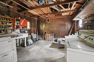 102 Worden Ave, Kalamazoo, MI 49048 - Photo 17