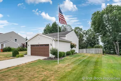 11662 Barnsley Road SE, Lowell, MI 49331 - Photo 3