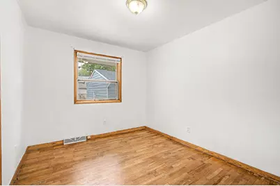 808 Jones Street, Marshall, MI 49068 - Photo 13