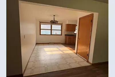 808 Jones Street, Marshall, MI 49068 - Photo 9