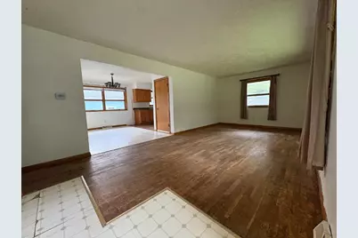808 Jones Street, Marshall, MI 49068 - Photo 7