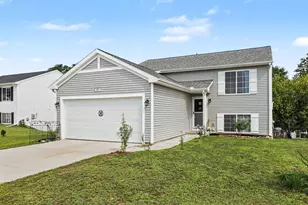 970 View Pointe Dr, Middleville, MI 49333 - Photo 1