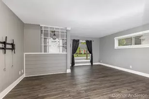 310 Rosemary St SE, Grand Rapids, MI 49507 - Photo 3